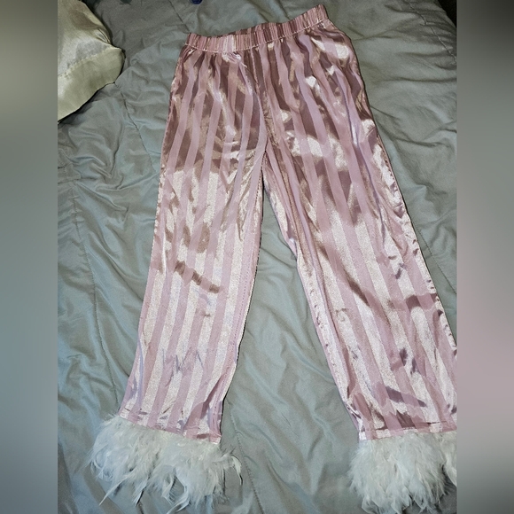 Fancy bougie pajama set with feathers, size M - Picture 10 of 11